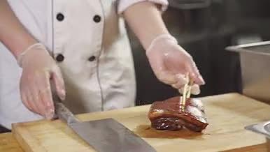 HD高清升格陕西肉夹馍制作视频的预览图